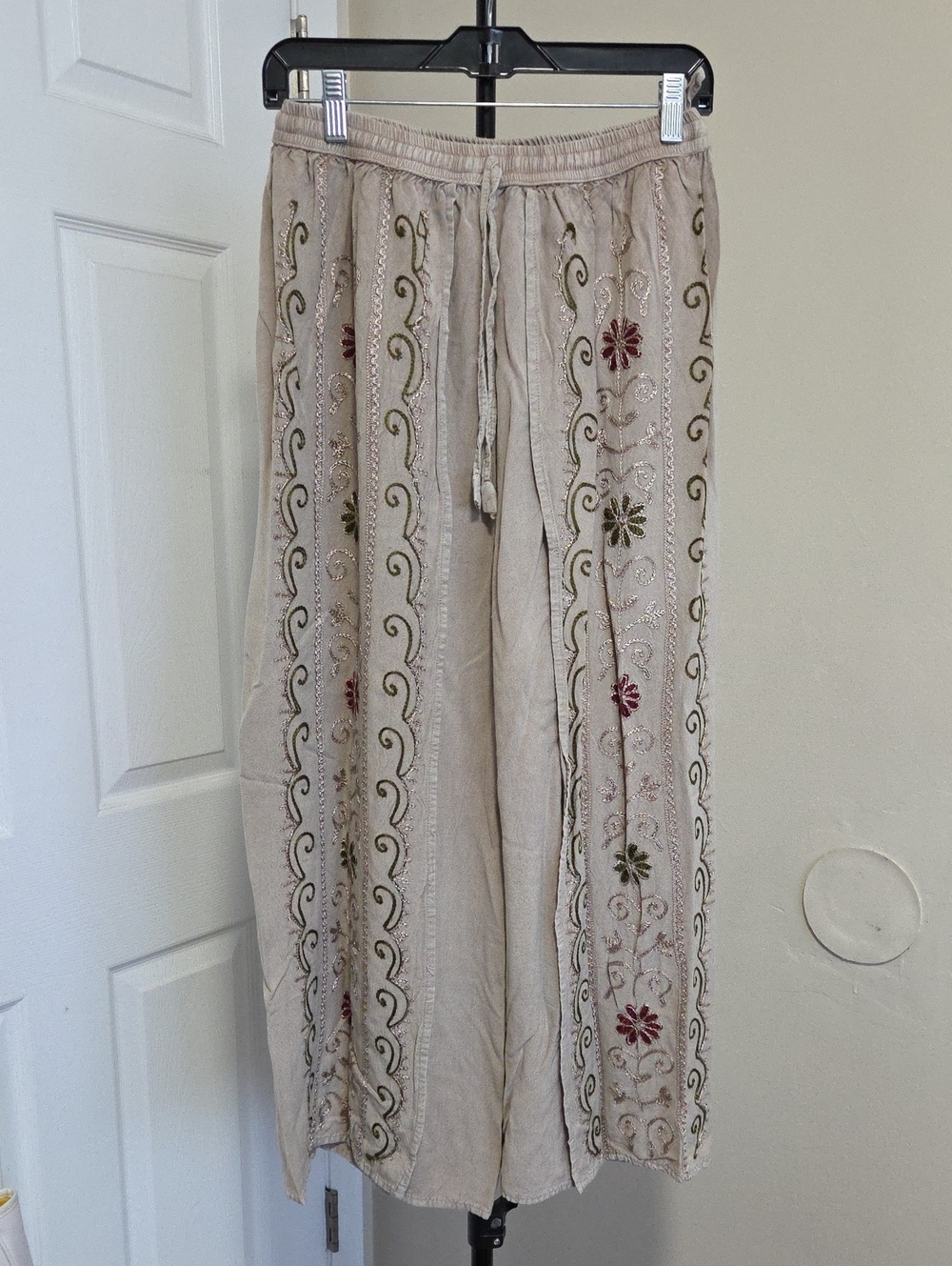 Vintage Embroidered Wide Leg Boho Pants - Beige